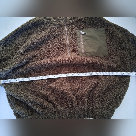 Simons Icone/ Olive Green Quarter-Zip Pullover Sweater/ Cropped/ Size US M - Picture 12 of 12